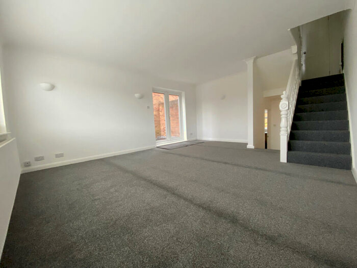 4 Bedroom House To Rent In Borkwood Park, Orpington, BR6