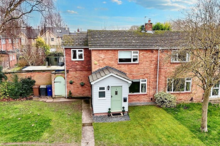 3 Bedroom End Of Terrace House For Sale In New Road, Exning, CB8