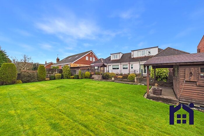 3 Bedroom Bungalow For Sale In Almond Brook Road, Standish, WN6