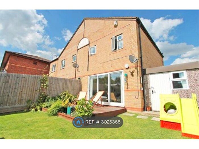 3 Bedroom Semi Detached House To Rent In Crownhill, Milton Keynes, MK8