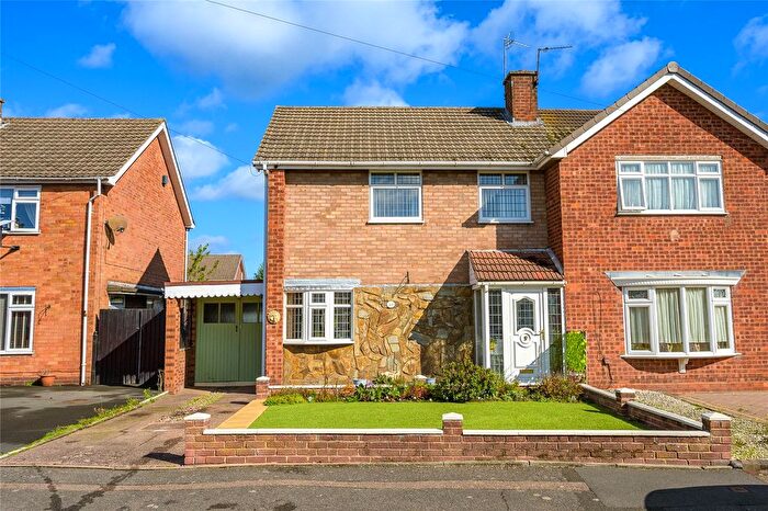 3 Bedroom Semi-Detached House For Sale In Helming Drive, Moseley Village, Wolverhampton, West Midlands, WV1