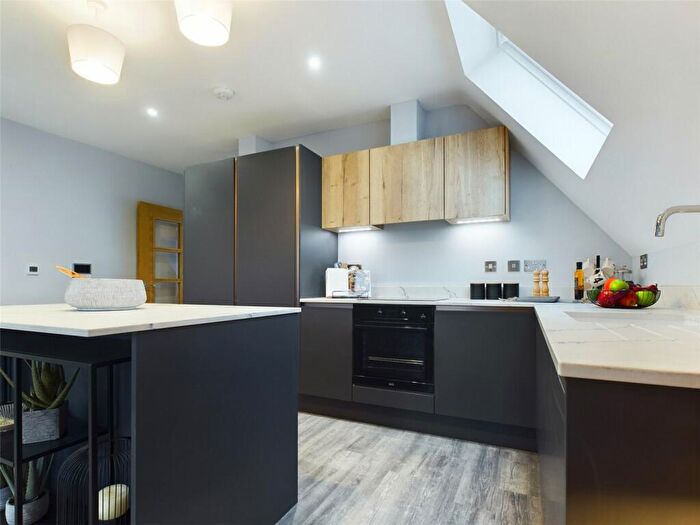 2 Bedroom Apartment For Sale In Wortley Road, Highcliffe, Christchurch, Dorset, BH23