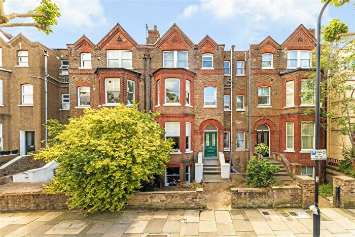 2 Bedroom Flat For Sale In Brondesbury Villas, Queen's Park, NW6