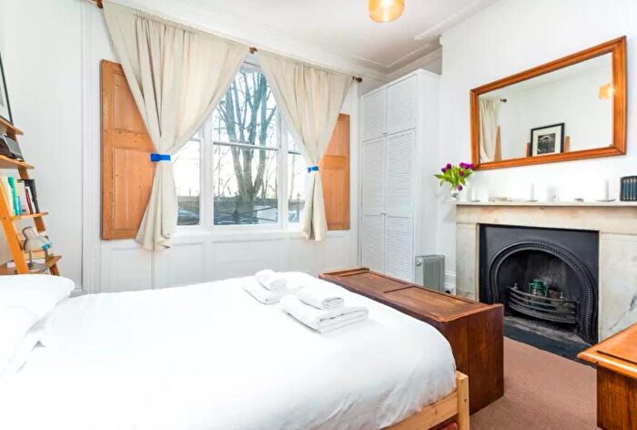 1 Bedroom Flat To Rent In Mildmay Grove South, De Beauvoir Town, N1