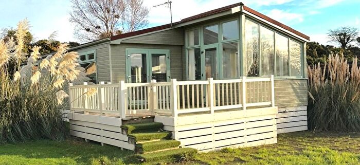 2 Bedroom Lodge For Sale In Llanbedrgoch, LL76