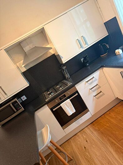 2 Bedroom Flat To Rent In Brunswick Street, Edinburgh, City Of, EH7