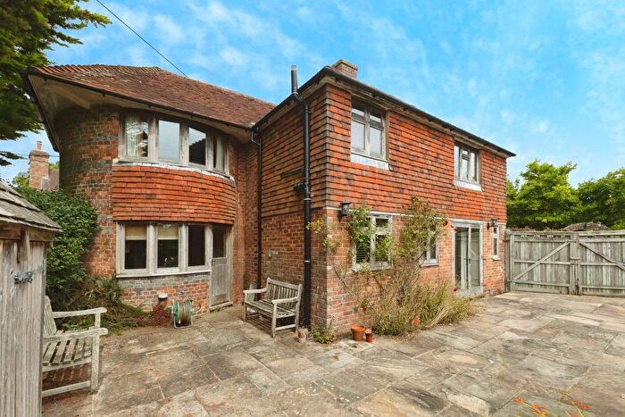 3 Bedroom Cottage For Sale In Turners Green, Heathfield, East Sussex, TN21