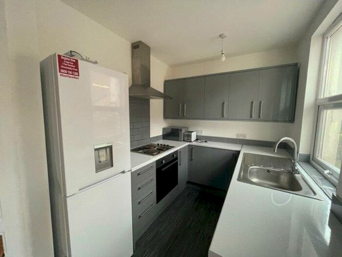 3 Bedroom Terraced House To Rent In Roman Street, Leicester, LE3