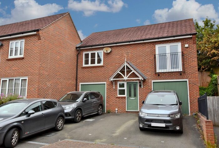 1 Bedroom Maisonette To Rent In Albanwood, Watford, WD25