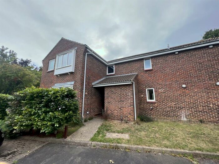 1 Bedroom Apartment To Rent In Wagtail Way, Fareham, Hampshire, PO16