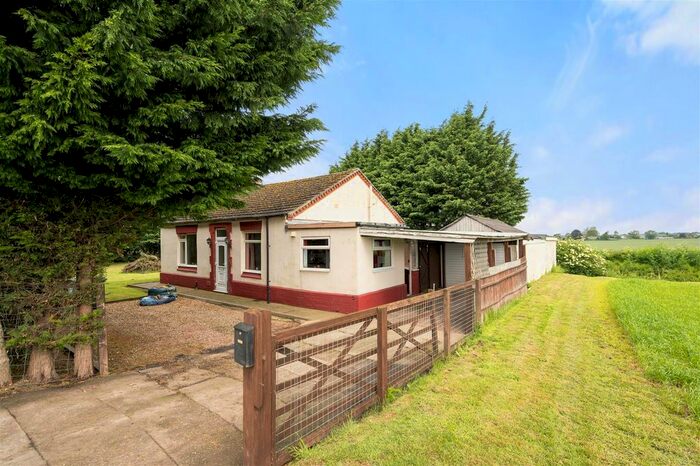 2 Bedroom Detached House For Sale In Swineshead Road, Kirton Holme, Boston, PE20