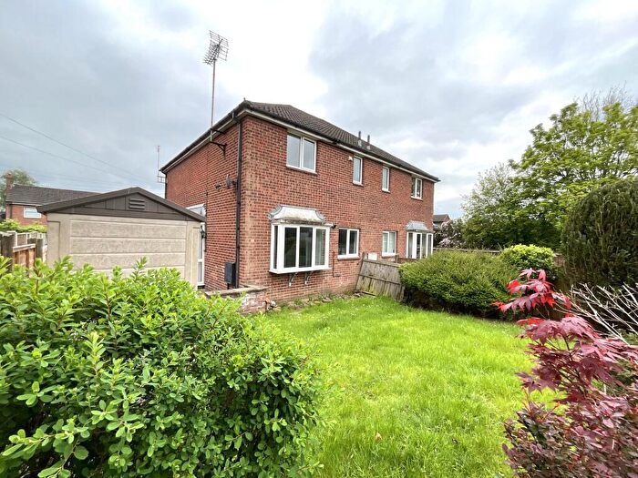 1 Bedroom Town House For Sale In Slade Close, Alfreton, DE55