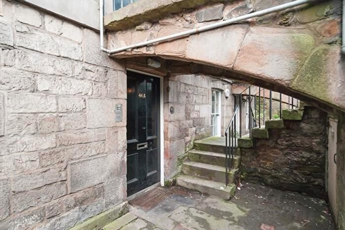 1 Bedroom Flat To Rent In East Fountainbridge, Edinburgh, EH3