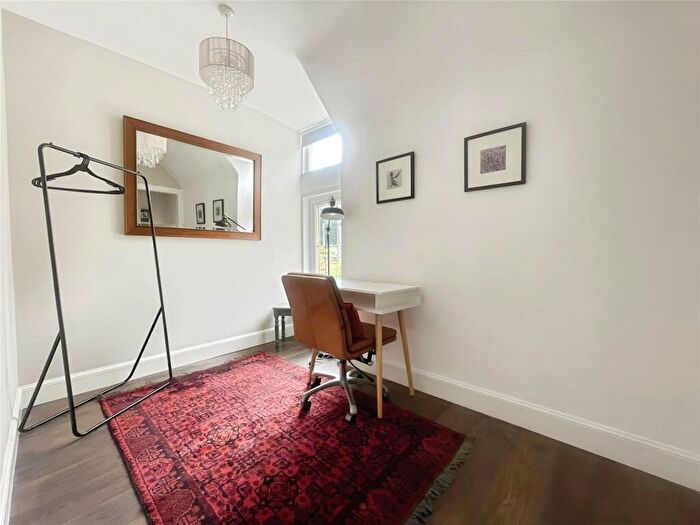 1 Bedroom Terraced House To Rent In High Street, Dysart, Kirkcaldy, KY1
