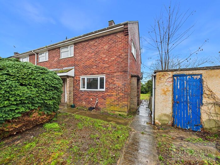 3 Bedroom End Of Terrace House For Sale In Blacknall Road, Abingdon, OX14
