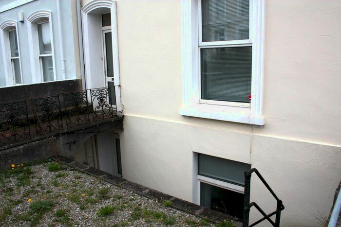 2 Bedroom Flat To Rent In North Road West, Plymouth, PL1