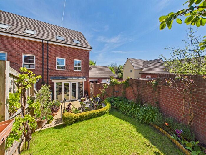 3 Bedroom House For Sale In Pinn Lane, Exeter, EX1