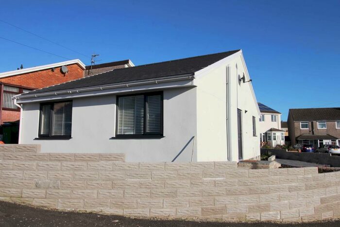 2 Bedroom Bungalow To Rent In Southgate Avenue, Llantrisant, CF72