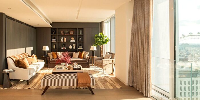 3 Bedroom Flat For Sale In Southbank Place Penthouse, Casson Square, London, SE1