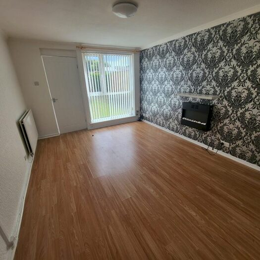 2 Bedroom Flat To Rent In Milcombe Close, Sunderland, SR3