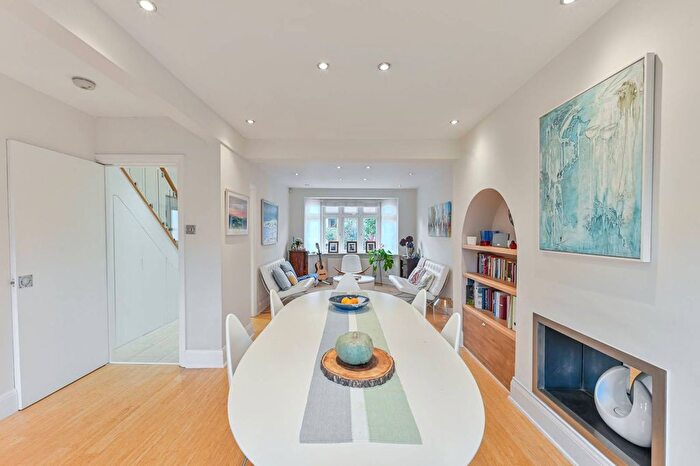 5 Bedroom Detached House For Sale In Rosendale Road, West Dulwich, London, SE21