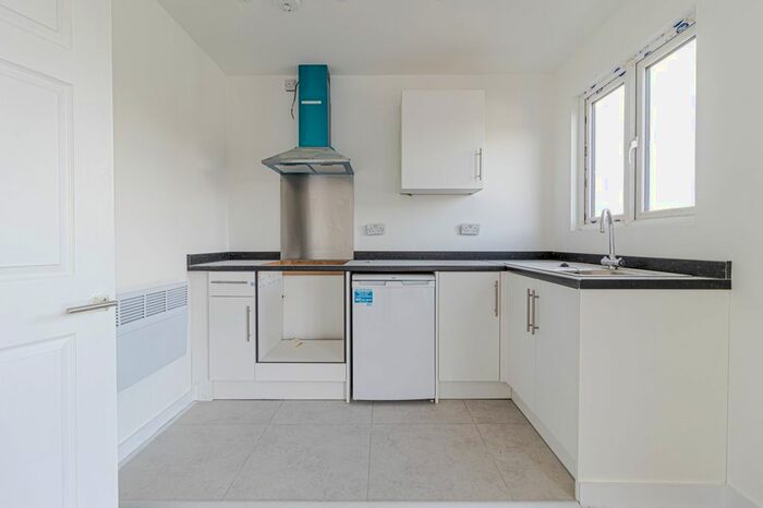 1 Bedroom Flat To Rent In Hall Lane, London, NW4