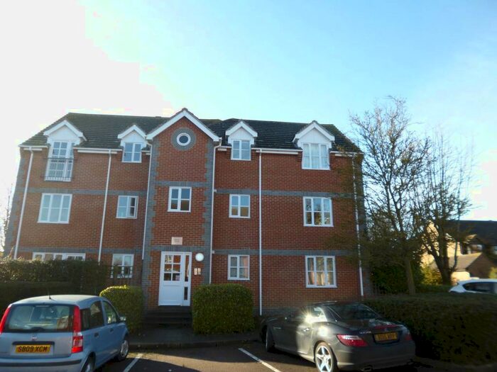 1 Bedroom Property To Rent In The Beeches, Woodhead Drive, Cambridge, CB4