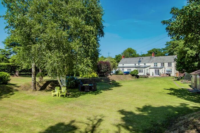 5 Bedroom Detached House For Sale In Thomas Chapel, Begelly, Kilgetty, Pembrokeshire, SA68