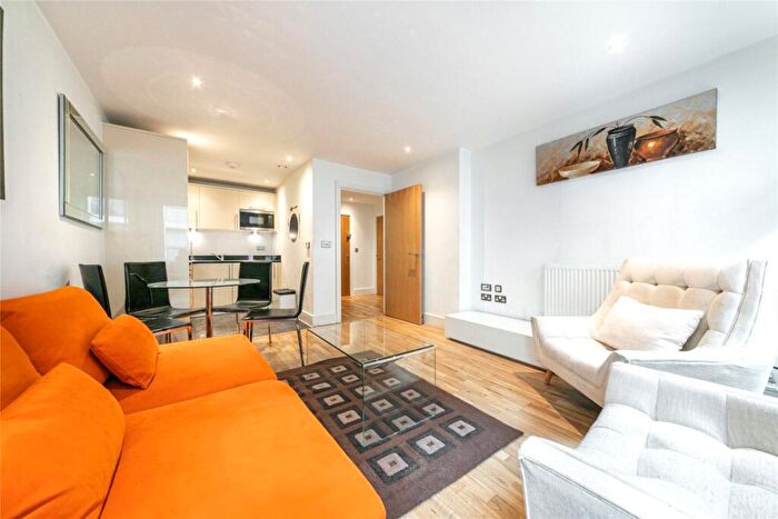 1 Bedroom Flat To Rent In Indescon Square, London, E14