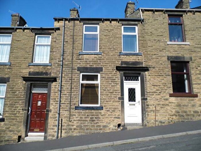 3 Bedroom Terraced House To Rent In Milton Street, Skipton, BD23