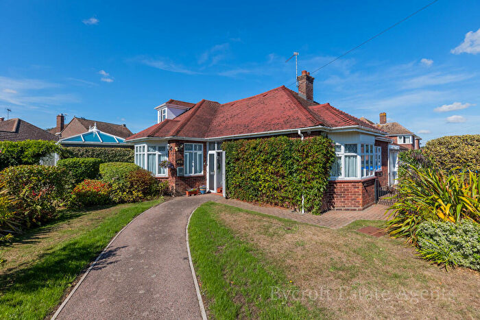 4 Bedroom Detached Bungalow For Sale In Victoria Road, Gorleston, Great Yarmouth, NR31