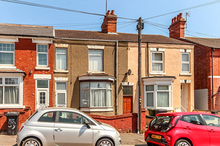3 Bedroom Terraced House For Sale In Stanley Road, Wellingborough, NN8