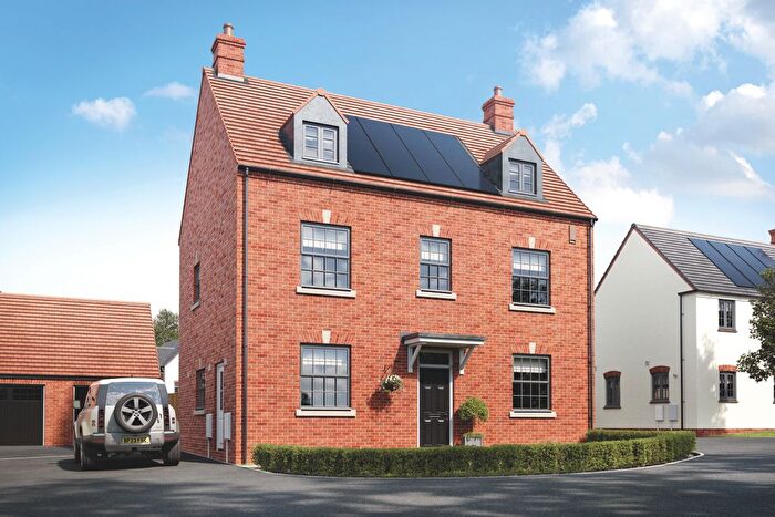 5 Bedroom Detached House For Sale In Field View, Brackley, NN13