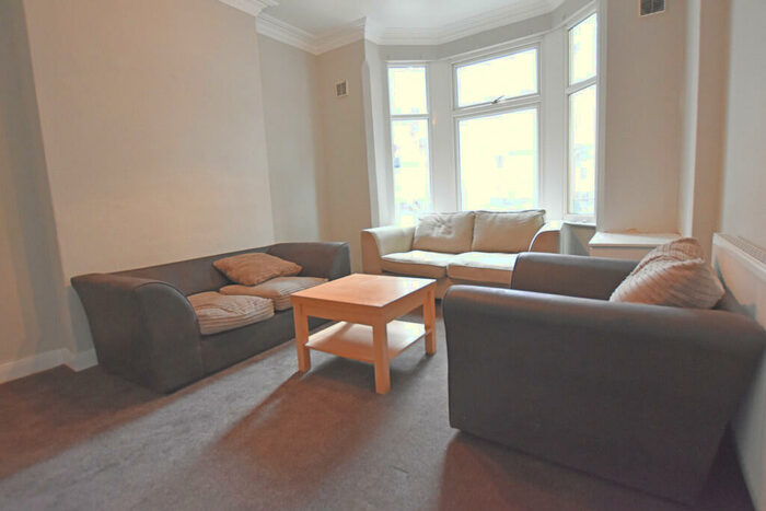 2 Bedroom Terraced House To Rent In Radford Boulevard, Lenton, NG7