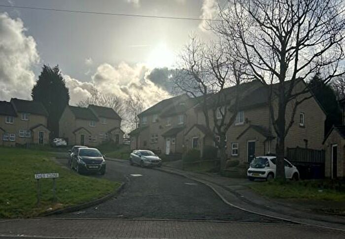 2 Bedroom House To Rent In Dale Close, Burnley, Lancashire, BB12