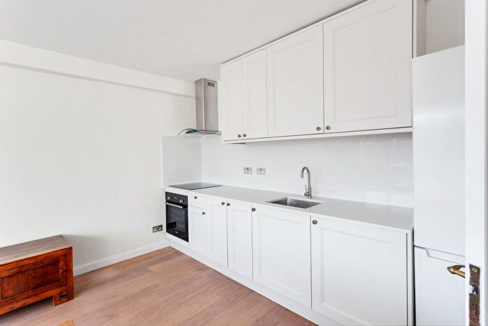2 Bedroom Flat To Rent In Fairfax Road, Swiss Cottage, NW6
