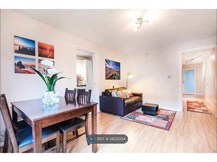 1 Bedroom Flat To Rent In Crofts Street, London, E1