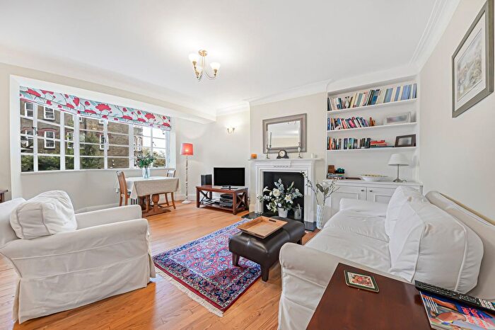 3 Bedroom Flat To Rent In Cholmeley Lodge, Cholmeley Park, N6