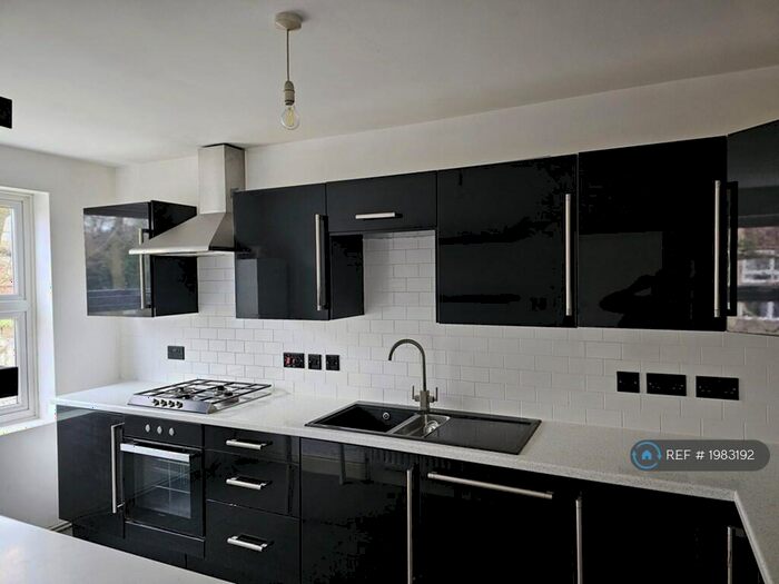 1 Bedroom Flat To Rent In Oaklands Road, Bromley, BR1
