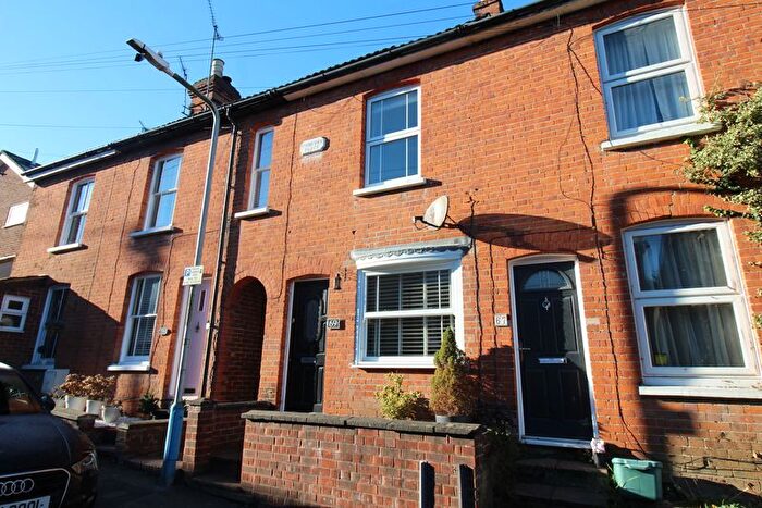 2 Bedroom Terraced House For Sale In Woodside Road, Tonbridge, TN9