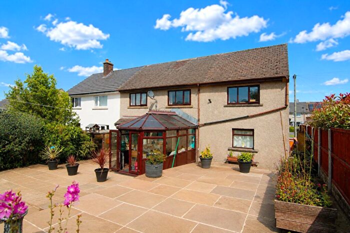 5 Bedroom Semi Detached House For Sale In Collinge Road, Cowling, BD22