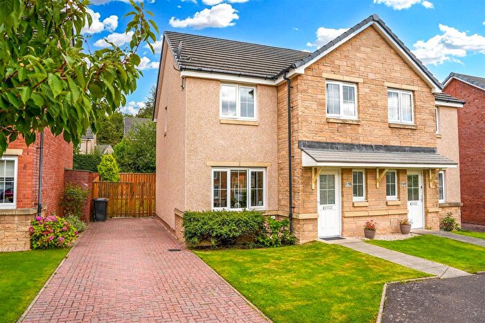 3 Bedroom Semi-Detached House For Sale In Heron View, Motherwell, ML1