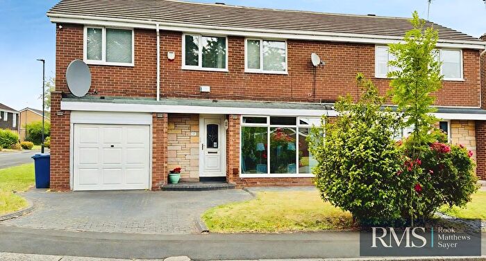 4 Bedroom Semi-Detached House For Sale In Beaminster Way, Newcastle Upon Tyne, NE3