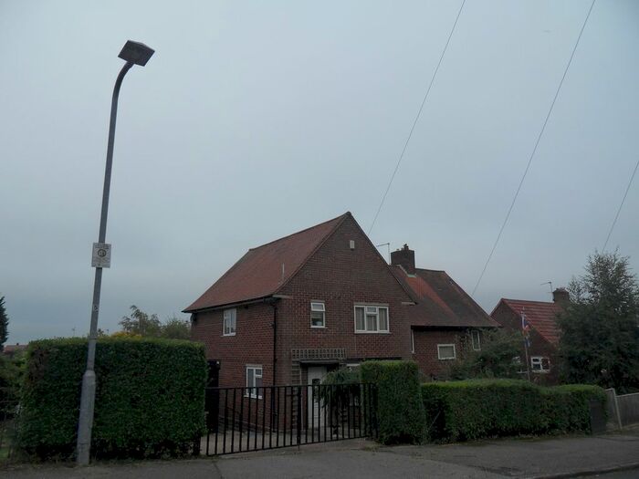 3 Bedroom Semi-Detached House To Rent In Sherwood Rise, Eastwood, NG16