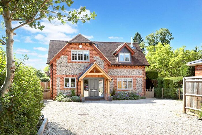 4 Bedroom Detached House For Sale In Mulberry Croft, Goring On Thames, RG8