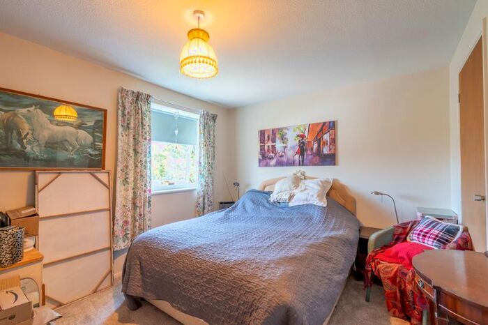 3 Bedroom Terraced House For Sale In Winterbourne Road, Chichester, PO19