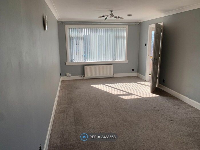 2 Bedroom End Of Terrace House To Rent In Hillview Place, Broxburn, EH52