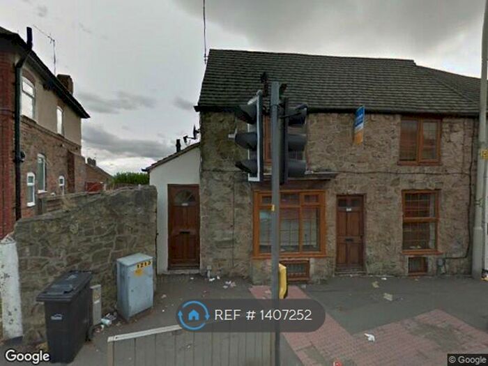 3 Bedroom Flat To Rent In Kent Street, Dudley, DY3