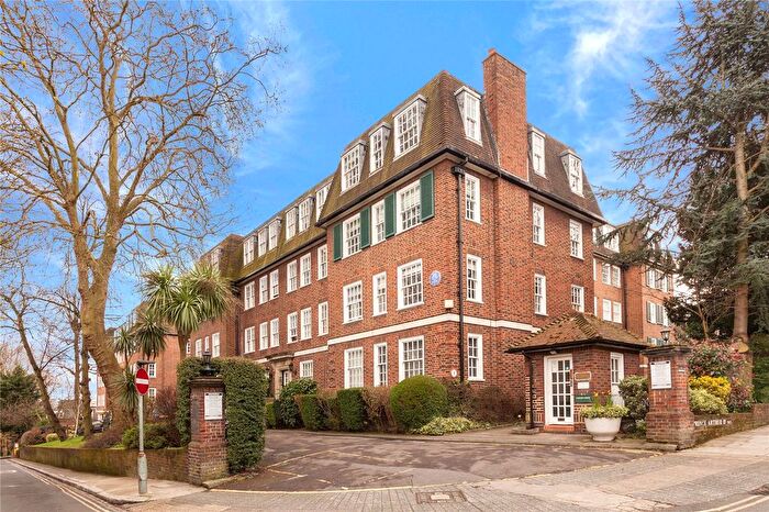 2 Bedroom Flat For Sale In Greenhill, Prince Arthur Road, NW3