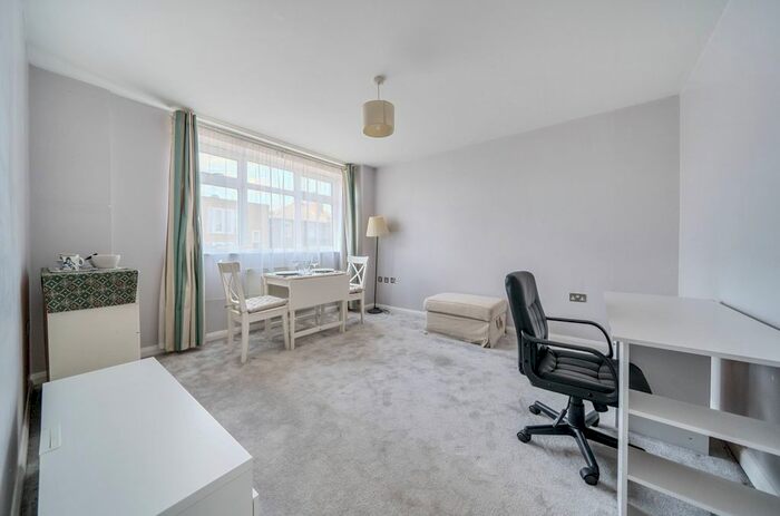 1 Bedroom Flat To Rent In Clipper Way, London, SE13